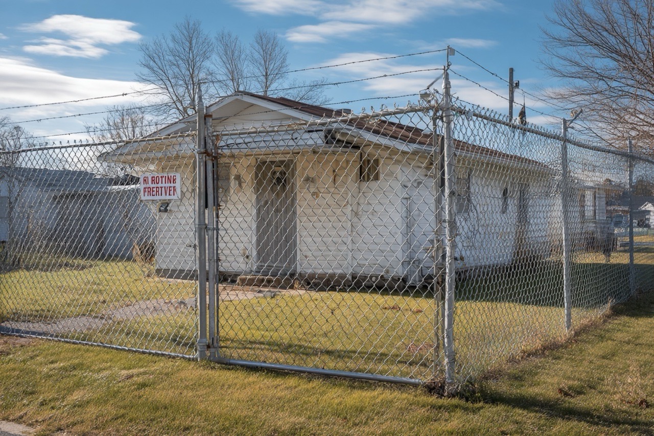 secured vacant property in ohio preventing squatters